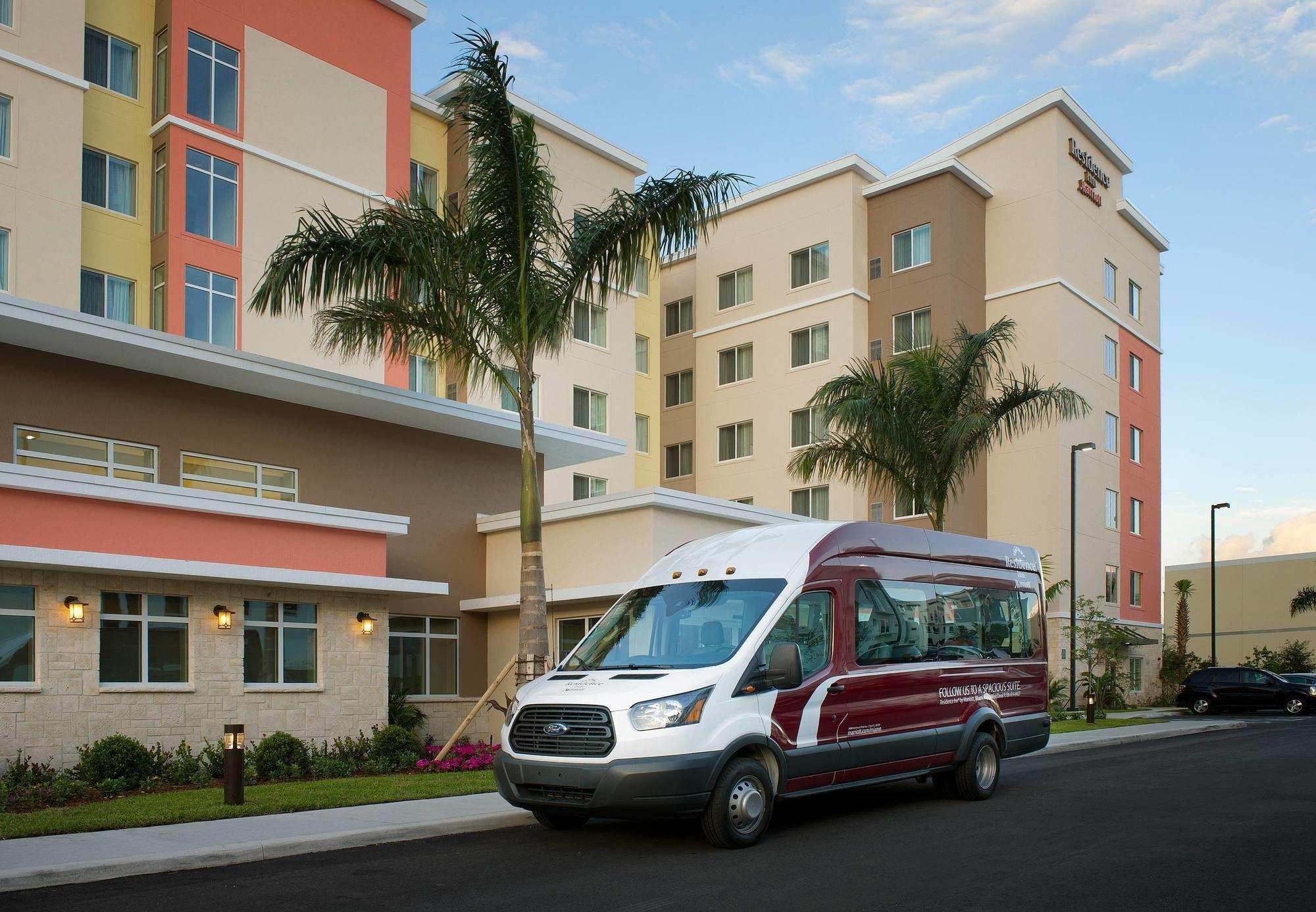 Residence Inn By Marriott Miami Airport West/Doral Exterior foto