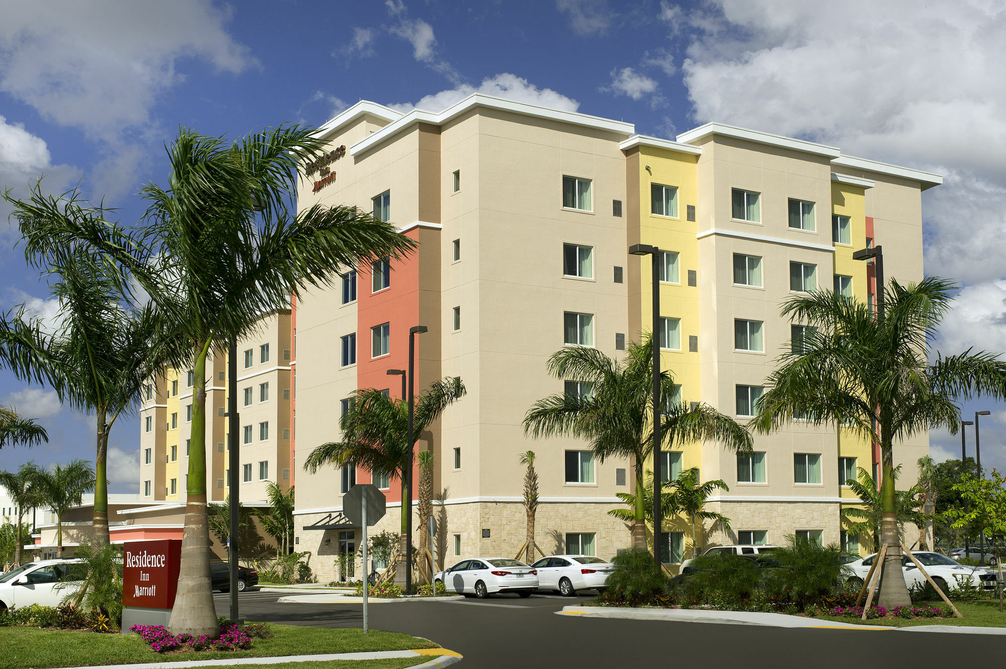 Residence Inn By Marriott Miami Airport West/Doral Exterior foto